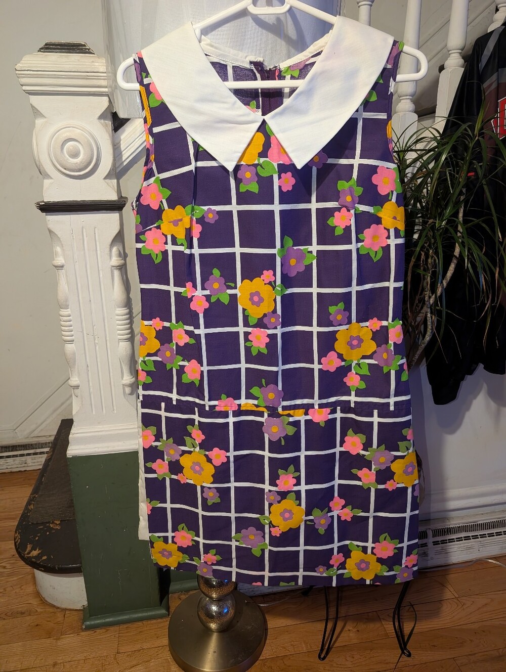 True Vintage Queens Way to Fashion Womens Shift Dress Shorts Jackie O Sz 12 New